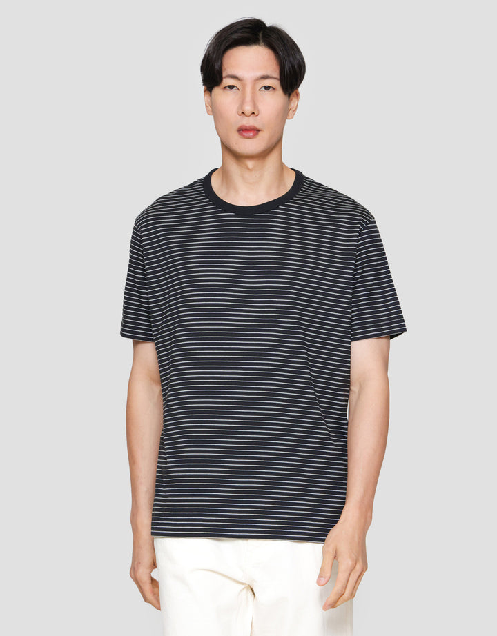 Cole Stripes Small Neck Kaos Lengan Pendek Pria