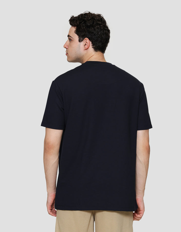 Cole Solid Texture Twill Embro Levitating Print Kaos Pria