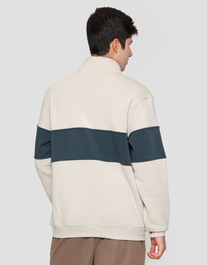 Nevada Half Zipper And Mix Sweater Pria