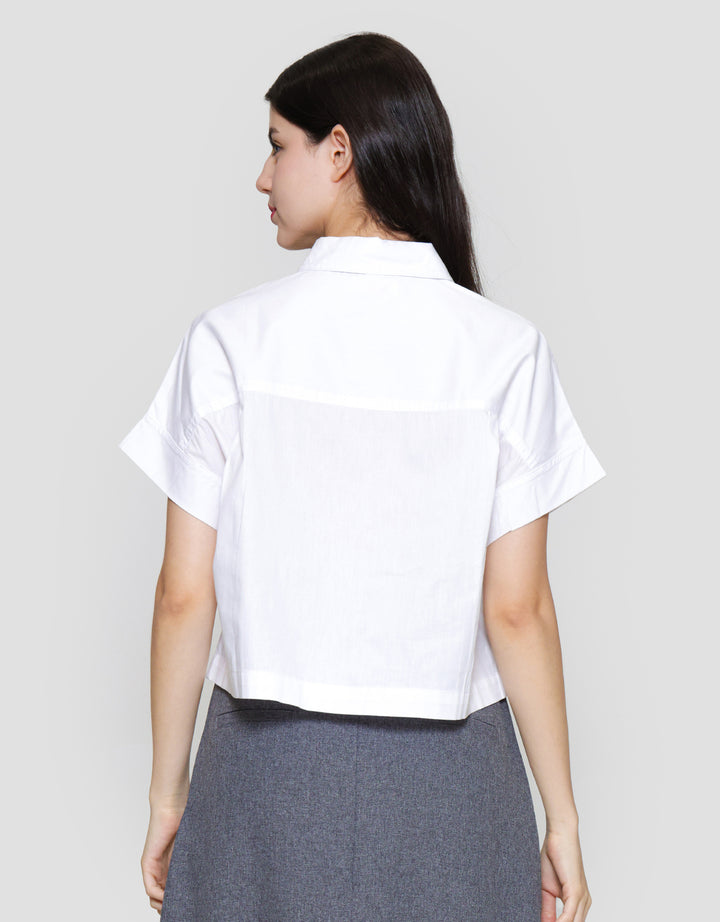 Nevada Regular Big Pocket Kemeja Wanita