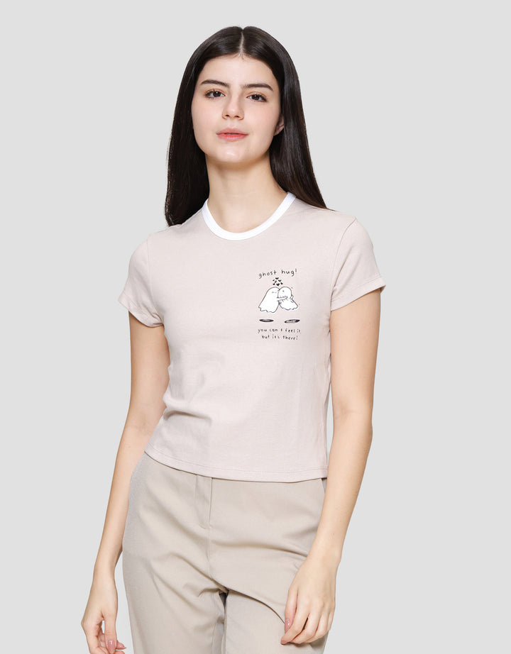 Suko Crop Graphic Print Kerah Bulat Kaos Wanita