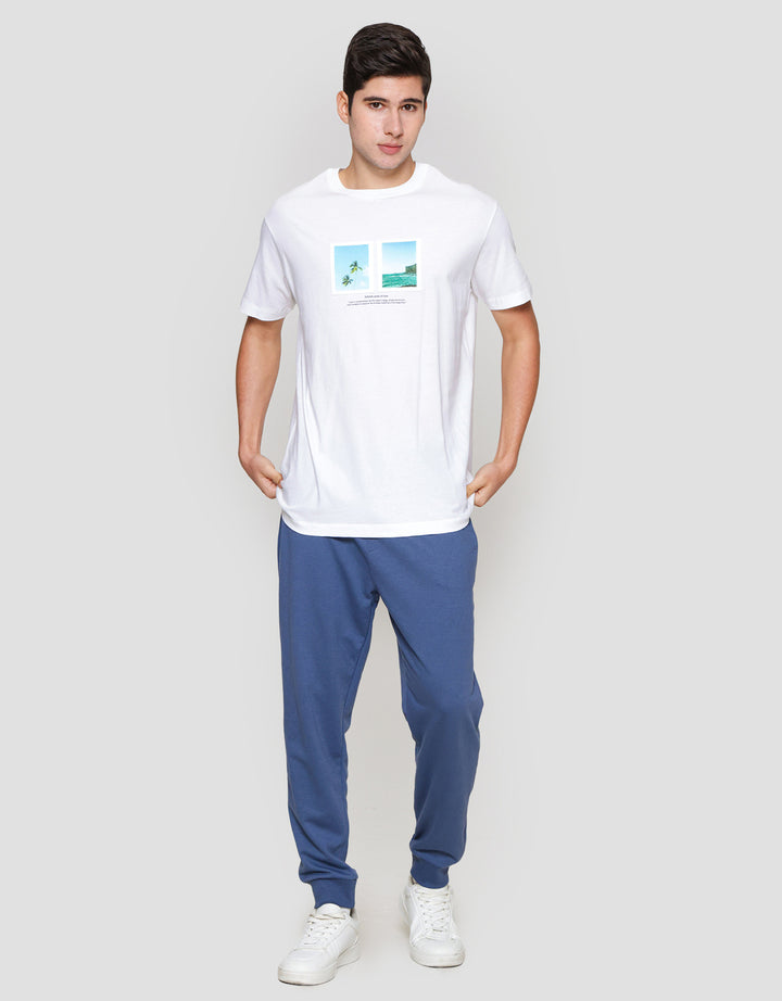 Cole Graphic Beach Patches Jersey Kaos Pria