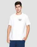 Cole Graphic Embossed Kaos Lengan Pendek Pria
