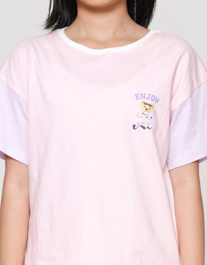 Nevada Boxy Varcity Print Bear Kaos Anak Perempuan