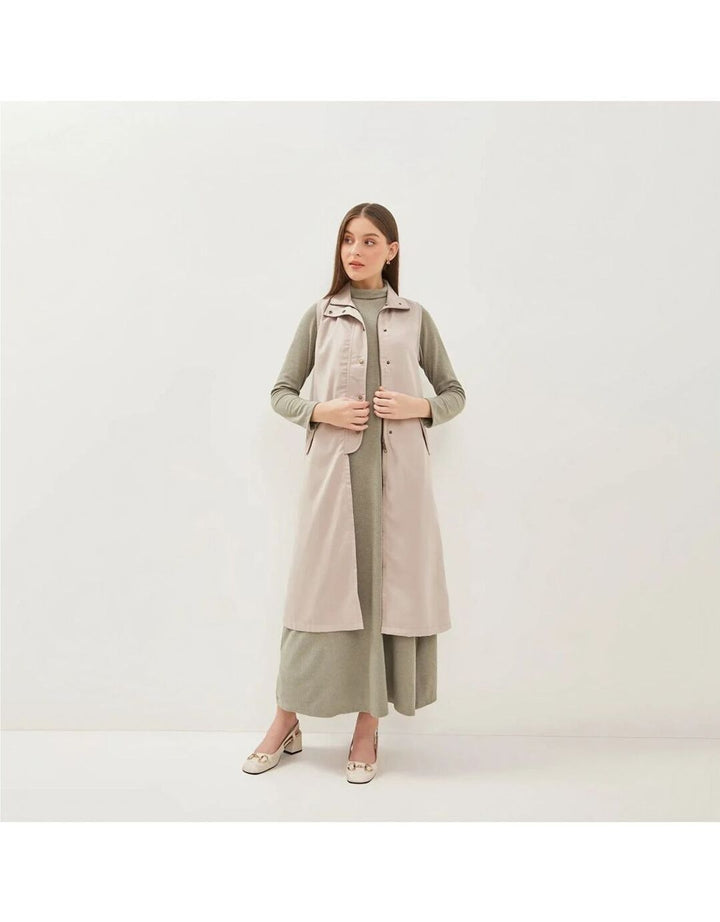 Graphis Jaket Outer Minimalis Wanita