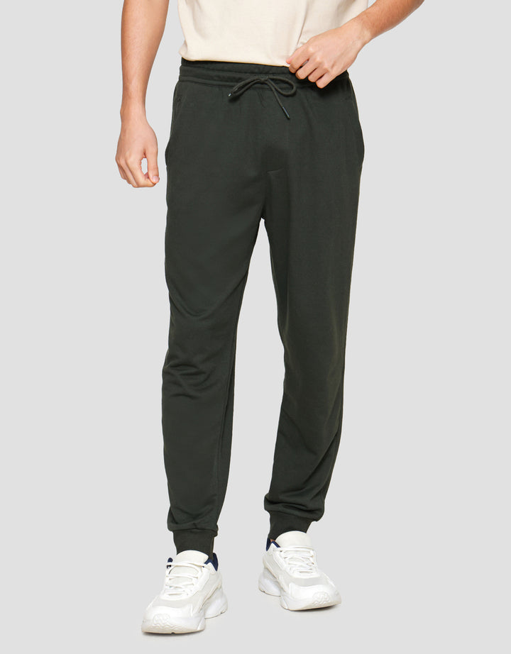 Nevada Knit Basic With Overlock Side Seam Celana Jogger Pria