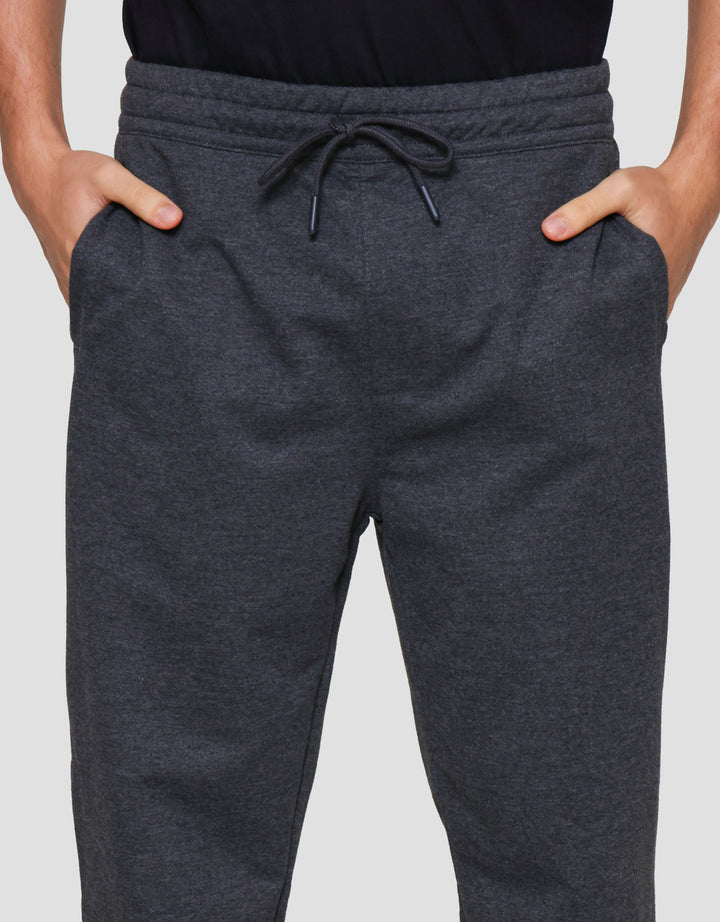 Nevada Knit Basic With Overlock Side Seam Celana Jogger Pria