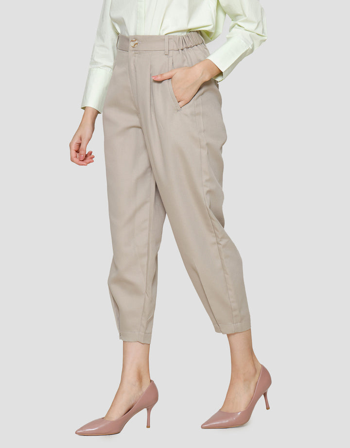 St. Yves Snapped Button Celana Panjang Wanita