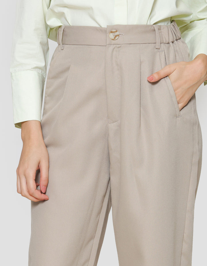 St. Yves Snapped Button Celana Panjang Wanita