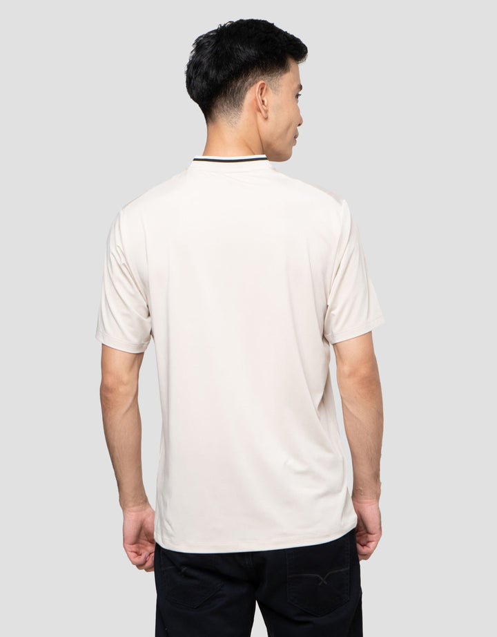 Suko Kerah Tegak Lengan Pendek Kaos Polo Pria