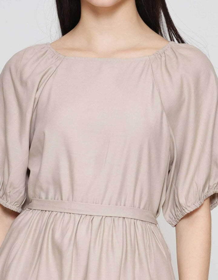 Suko Gaun Balon Kerah Kotak Lengan Pendek