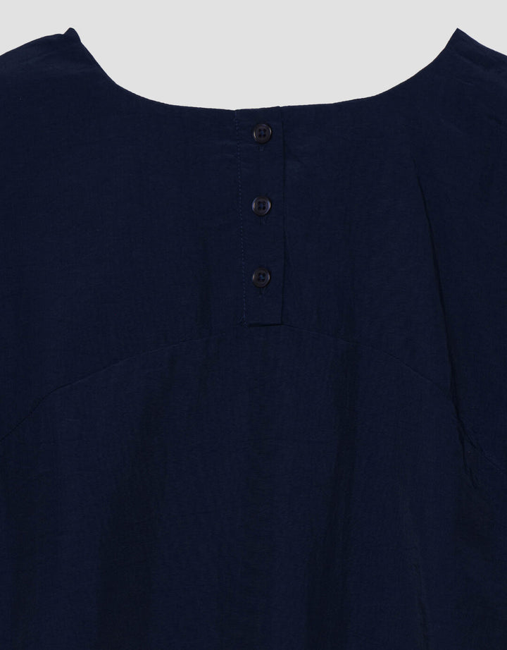 Suko Kerah Bulat Lengan Pendek Blouse Wanita