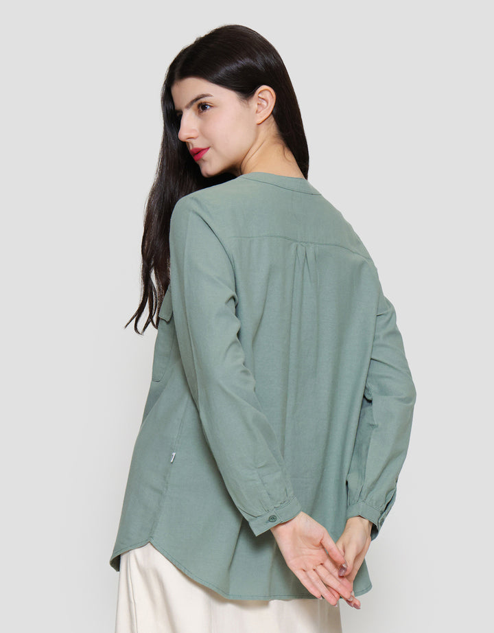 Expand Gevena Blouse Wanita