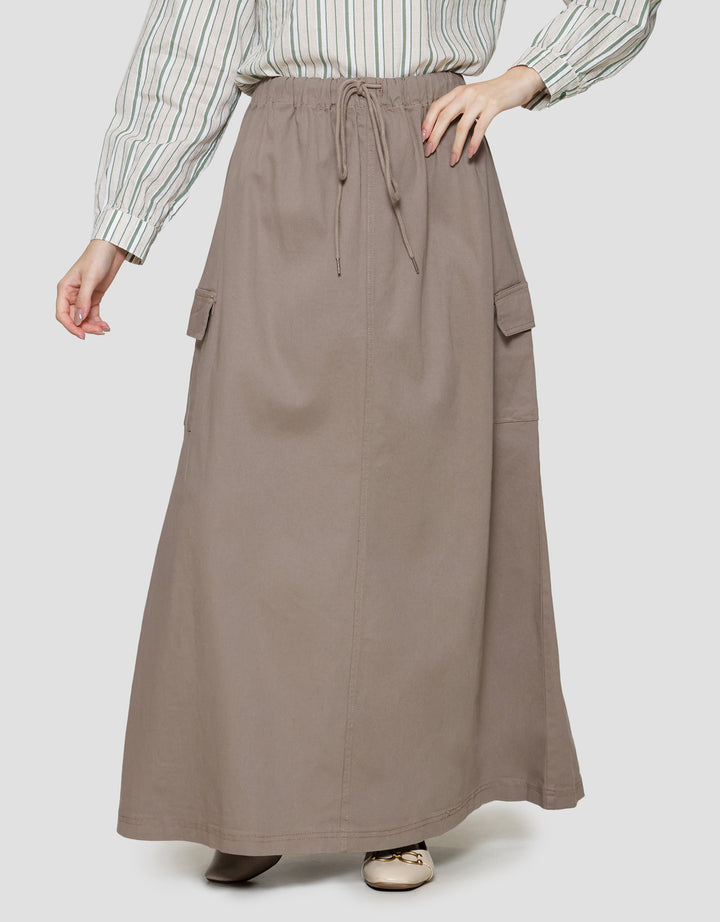 Expand Omila Rok Wanita