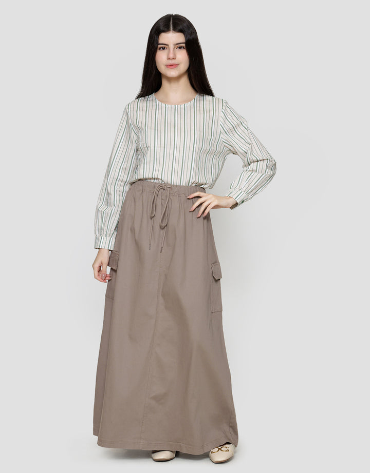 Expand Omila Rok Wanita