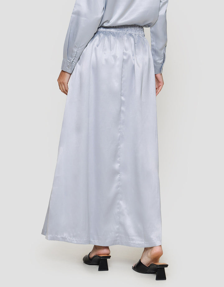 Expand Willow Rok Wanita