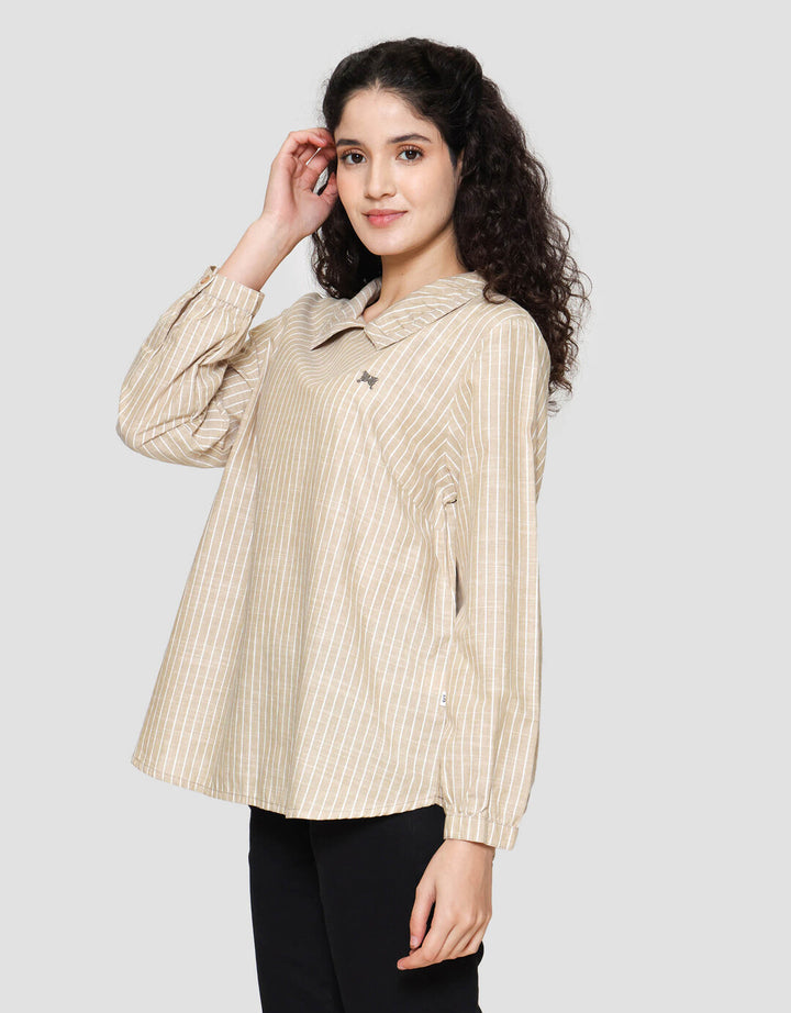 Expand Ileata Blouse Wanita