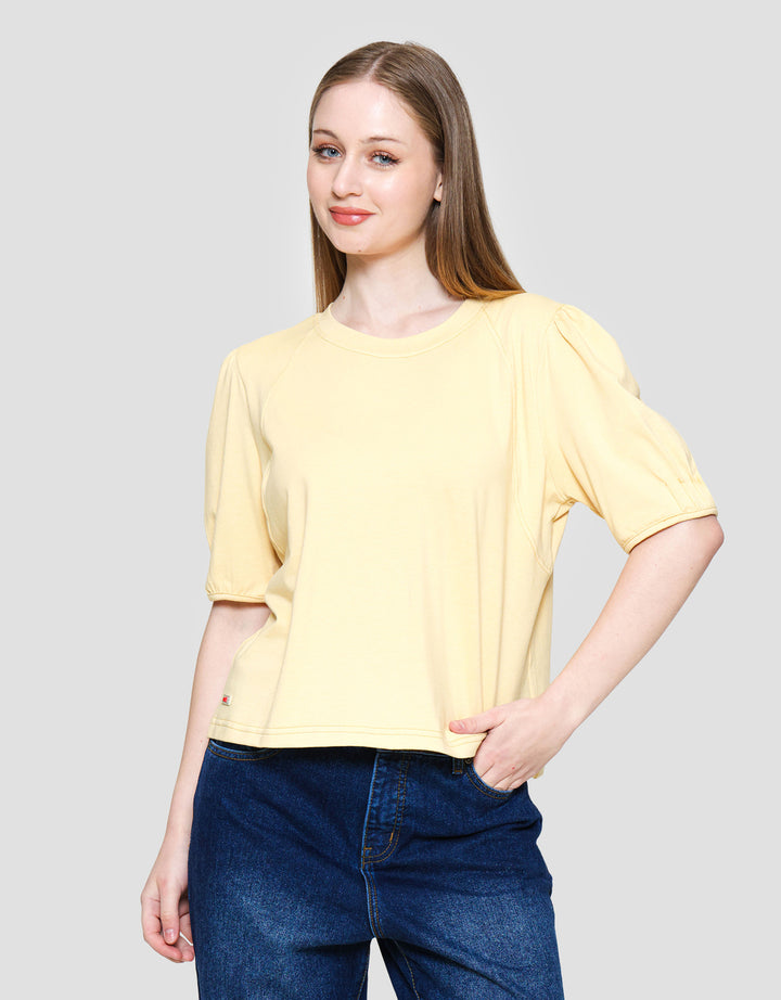Exit Lesya Kaos Wanita