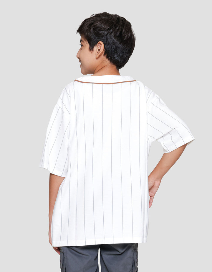 Nevada Buttoned Down Baseball Stripes Chenille Kemeja Anak Laki-laki