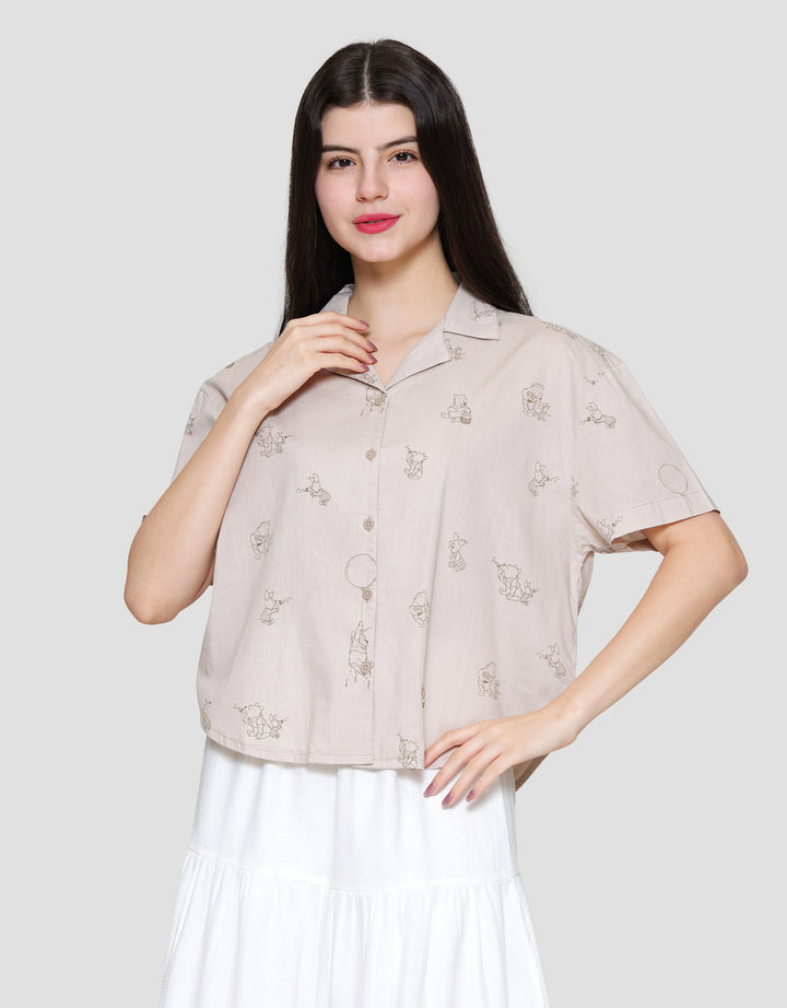 Disney Woven Boxy Print Aop Winnie The Pooh Kemeja Wanita