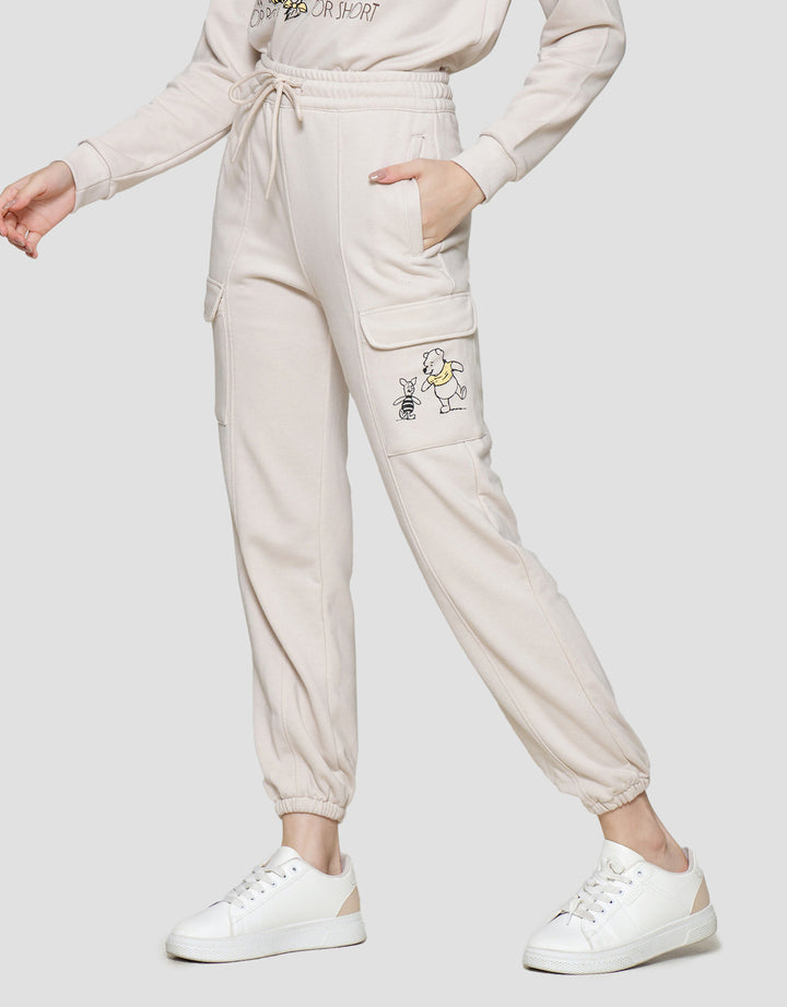 Disney French Terry Cargo Winnie The Pooh Jogger Wanita