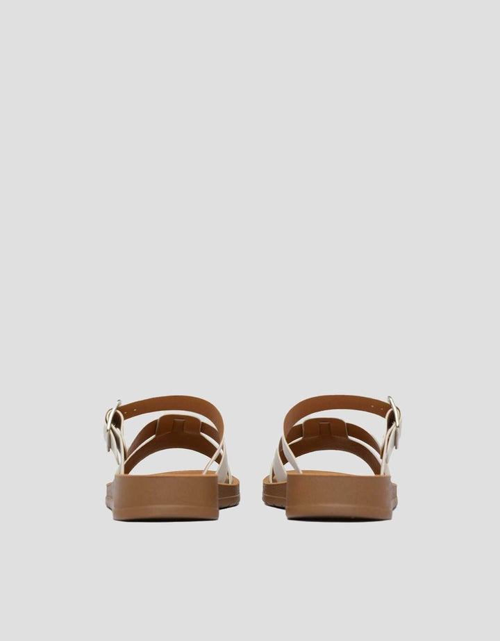 St. Yves Buckle Sandal Slipper Wanita