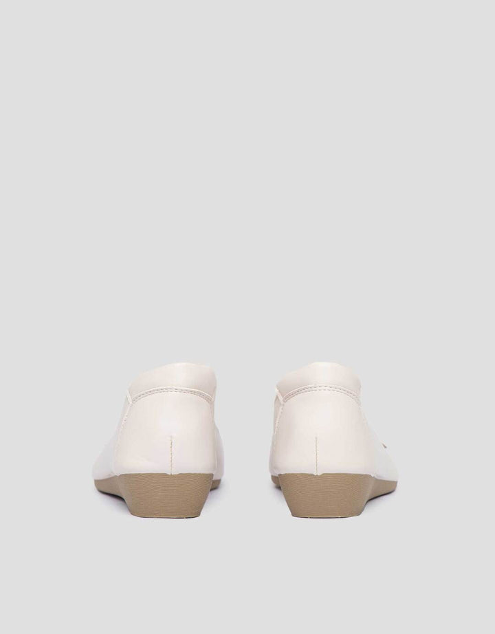 St. Yves Ballerina Simply Sepatu Flat Wanita