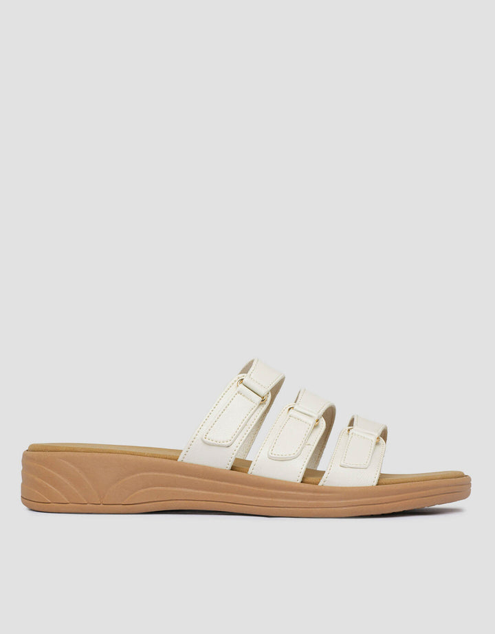 St. Yves Three Buckles Sandal Slipper Wanita