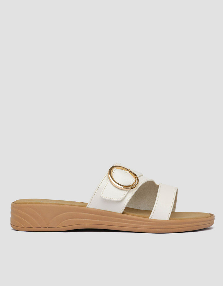 St. Yves Round Buckle Sandal Slipper Wanita