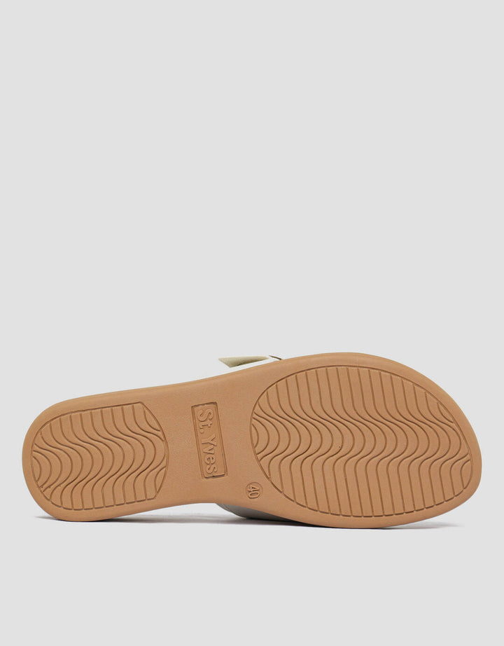 St. Yves Round Buckle Sandal Slipper Wanita