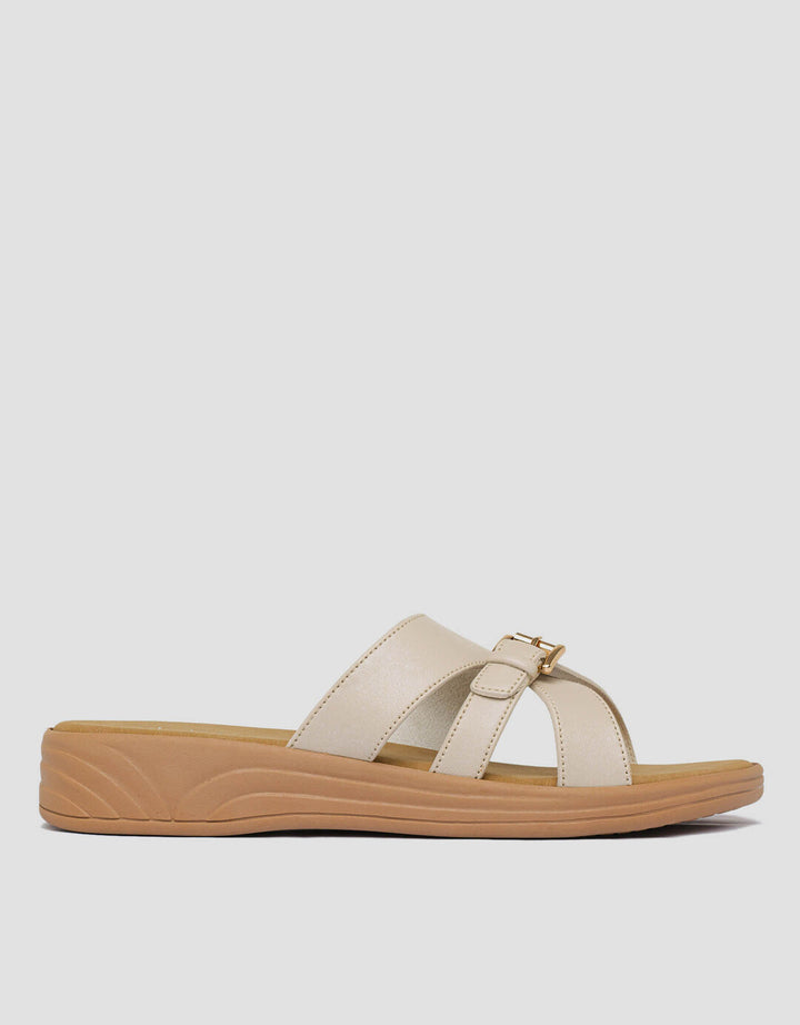 St. Yves Fashion Sandal Slipper Wanita
