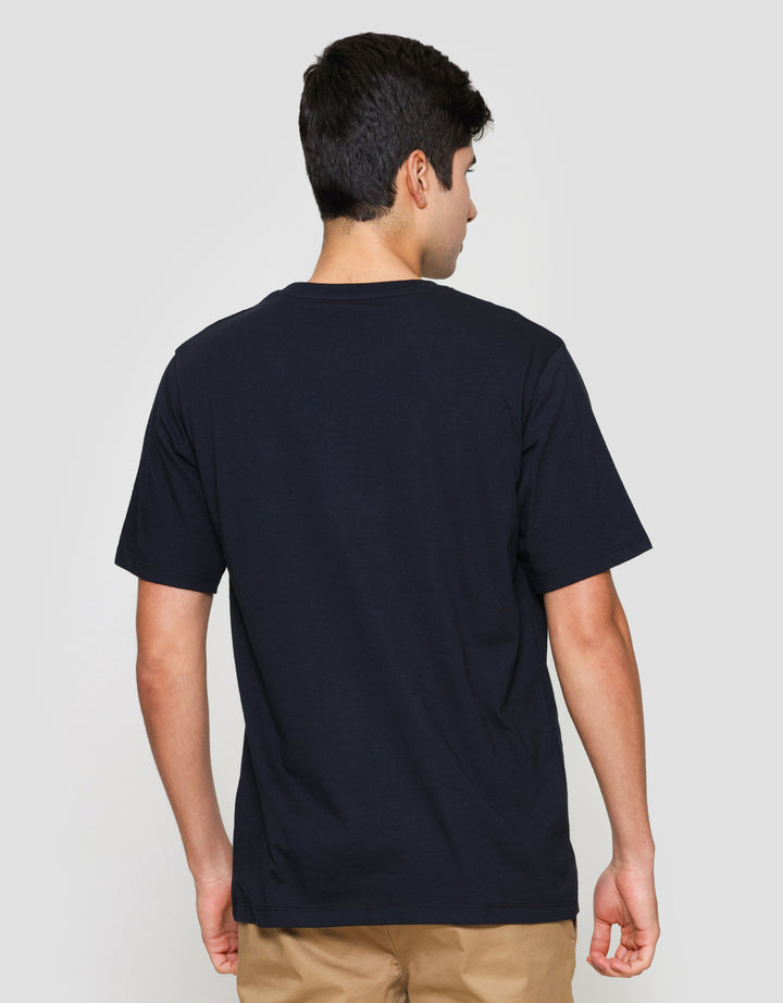 Aos Round Neck Basic Kaos Pria