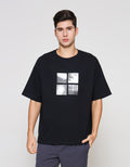 ZES Abstract Four Frame Patch Kaos Pria TSF201