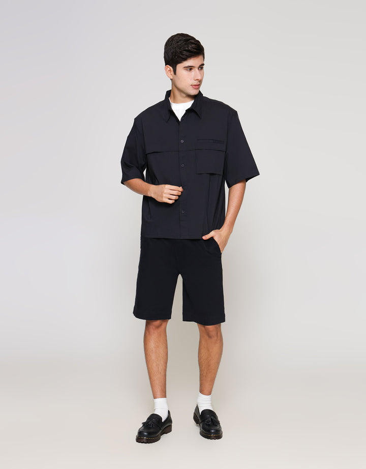 ZES Fashion With Pocket Detail Kemeja Lengan Pendek Pria KMD213