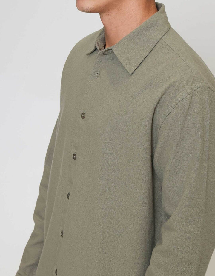 ZES Relax Solid Linen Look Kemeja Pria KMD206