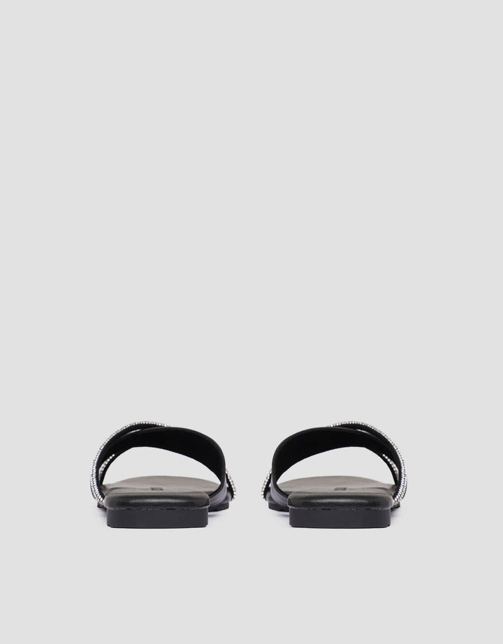 Connexion Amante Sandal Slipper Wanita