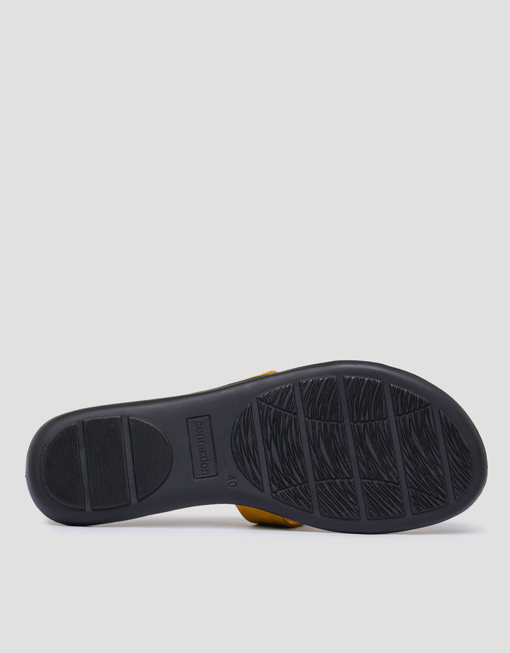 Connexion Sandal Slipper Wanita