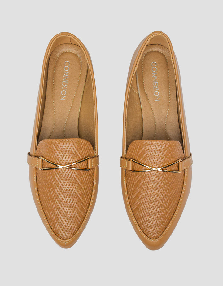 Connexion Sepatu Flat Wanita