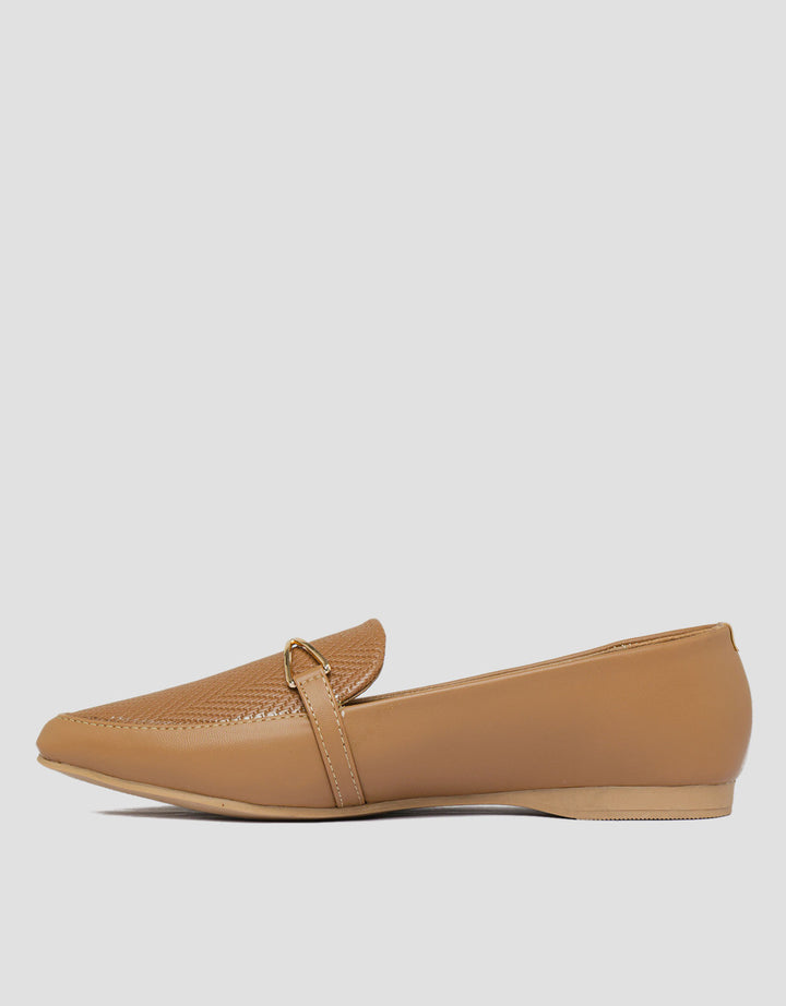 Connexion Sepatu Flat Wanita