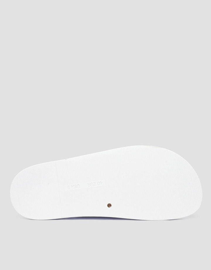 Connexion Buckle Sandal Slipper Wanita