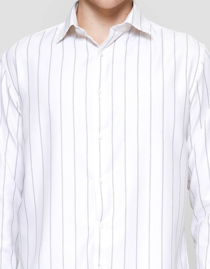 Cole Slim Fit Stripe Kemeja Lengan Panjang Pria