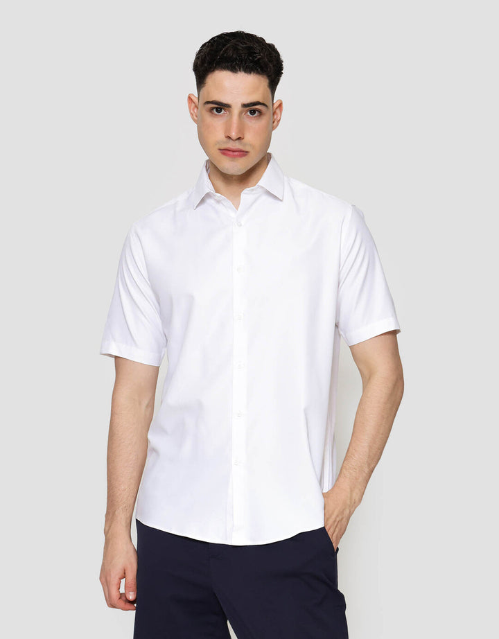 Cole Slim Fit Texture Dobby Kemeja Pria