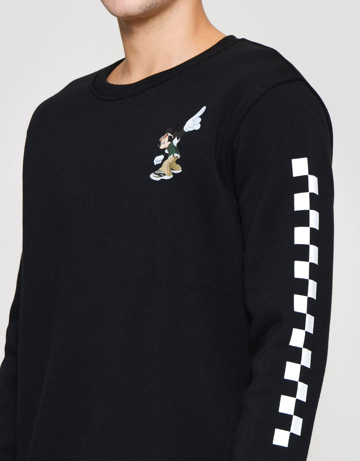 Disney Mickey & Friends Real Life Print Sweater Pria