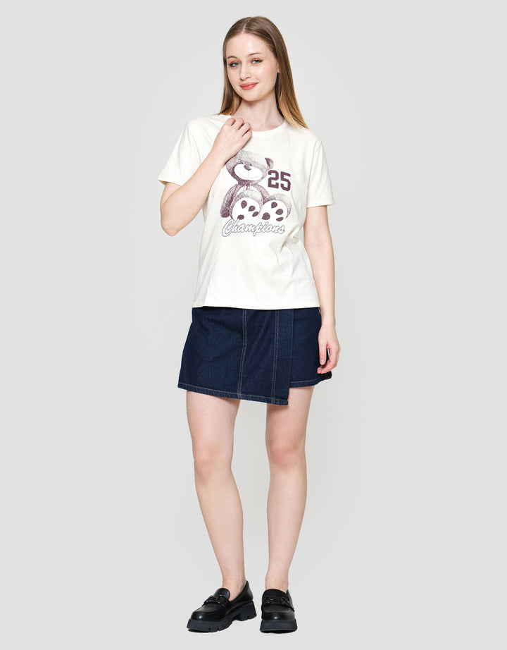 Nevada Solid Reguler Cvc Bear Champion Kaos Wanita