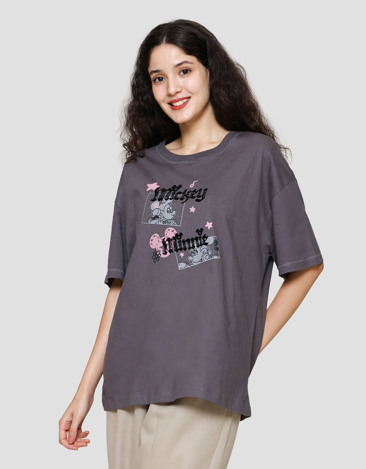 Disney Oversize S24 Print Mickey Mouse Kaos Lengan Pendek Wanita