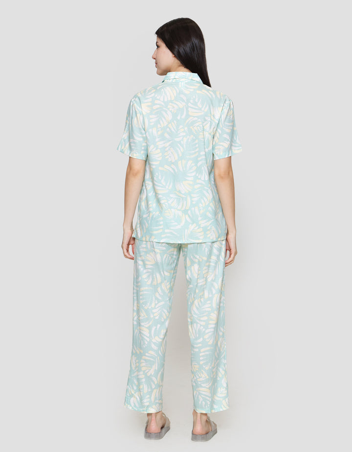 Nevada Mix Leaf Print Setelan Piyama Wanita