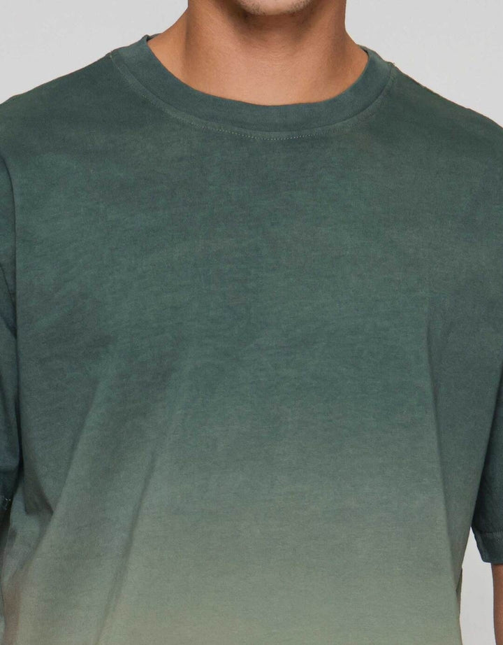 Nevada Basic Deep Dyed Kaos Pria