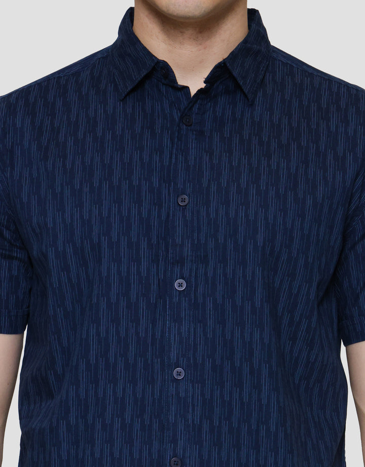 Cole Iregular Stripe Kemeja Lengan Pendek Pria