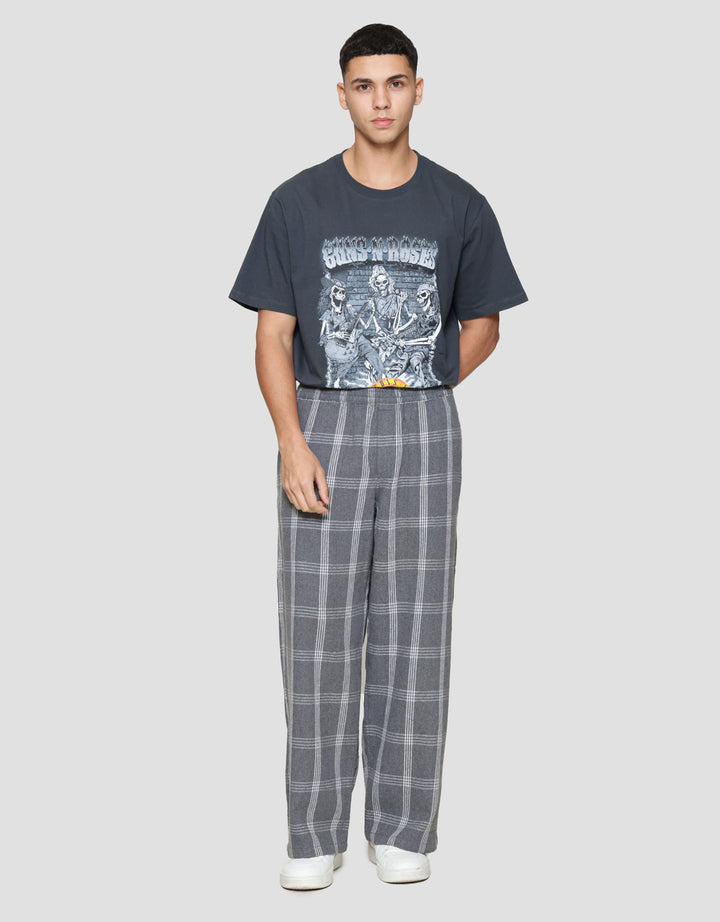 Nevada Woven Pull On Checked Loose Fit Celana Panjang Pria