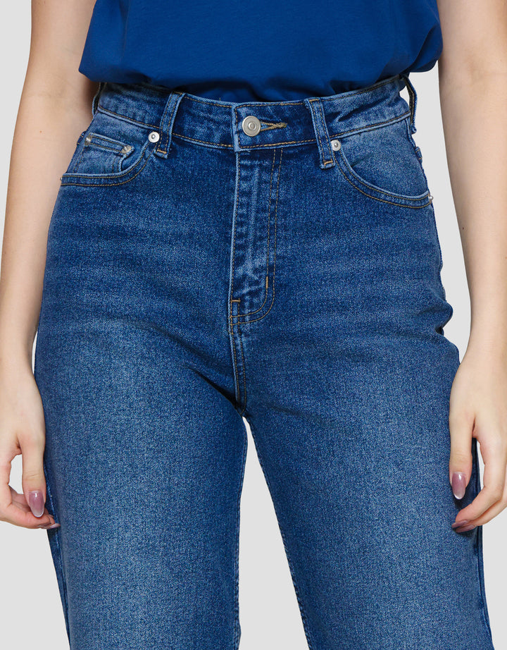 St. Yves Super Stretch Straight Leg Celana Panjang Wanita